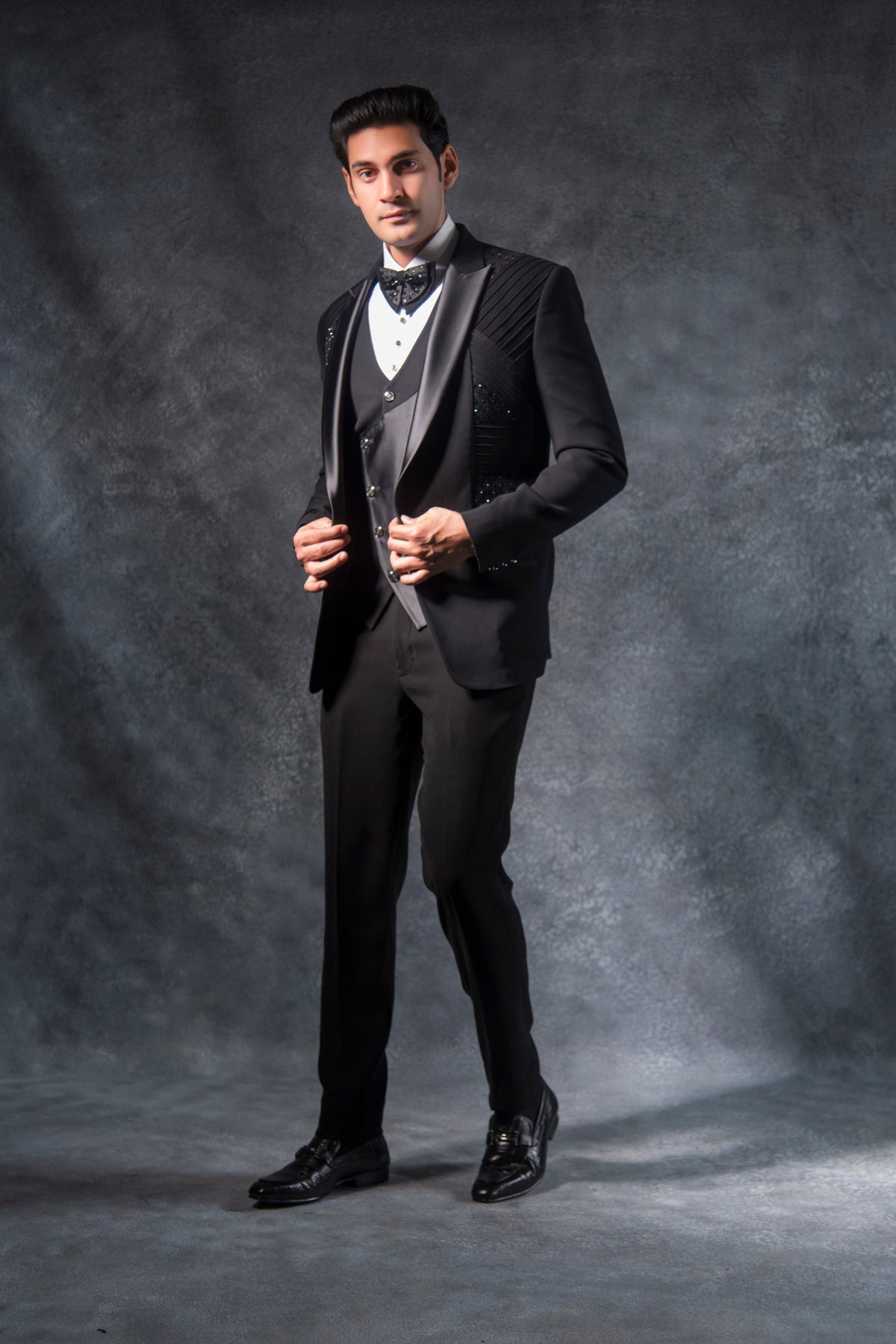 Wedding Suits for Men in Delhi - Lagan Wedding