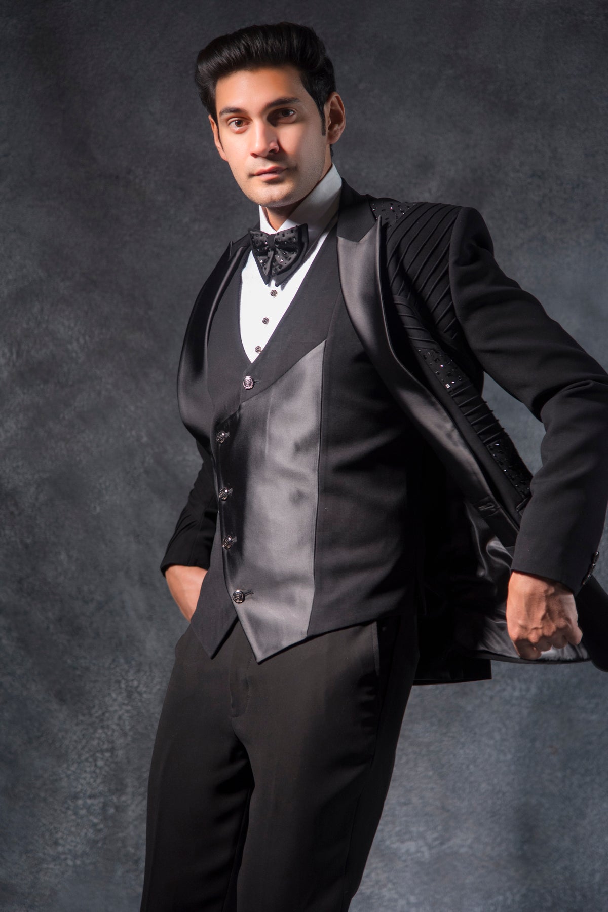 Buy Mens Wedding Suits Online - Lagan Wedding