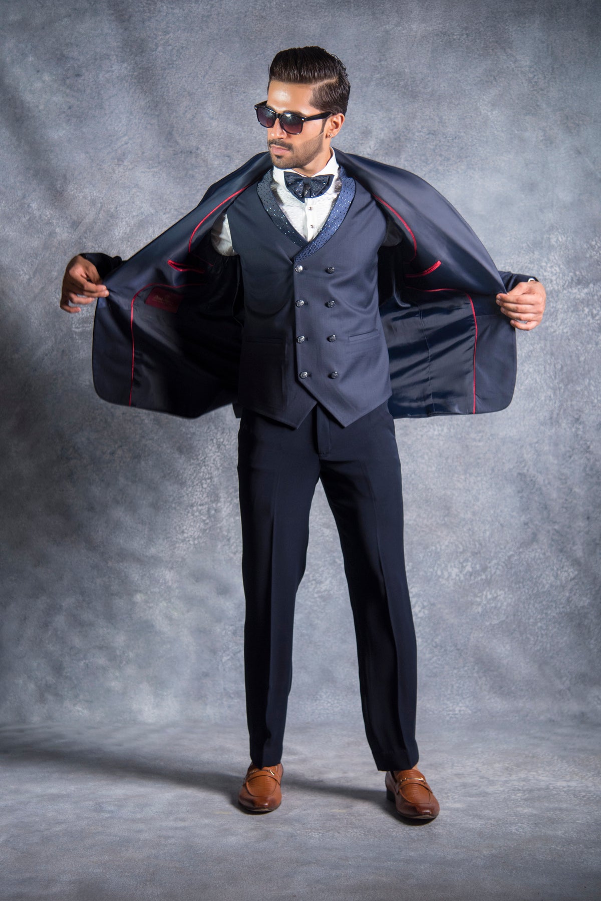 Best Tuxedo Suit for Wedding - Lagan Wedding