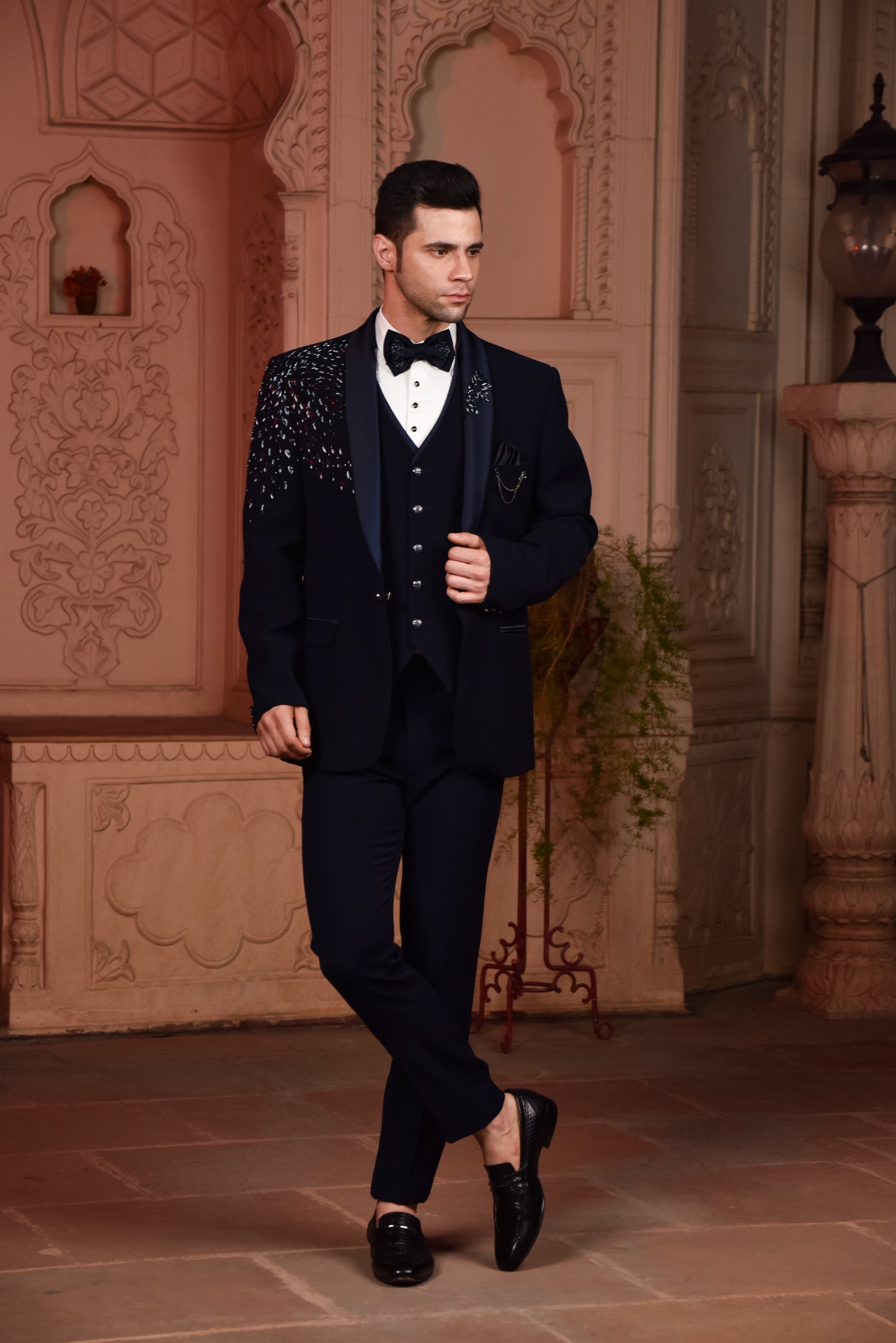 Wedding Suits for Men Online - Lagan Wedding