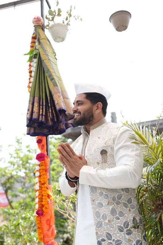 Shiv Thakare In Our Ivory Thread Embroidered Waistcoat Kurta Set