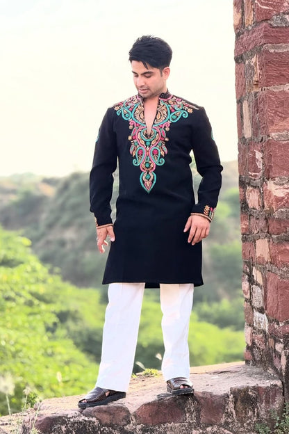 Anvarul Hasan In Our Black Embroidered Kurta Set