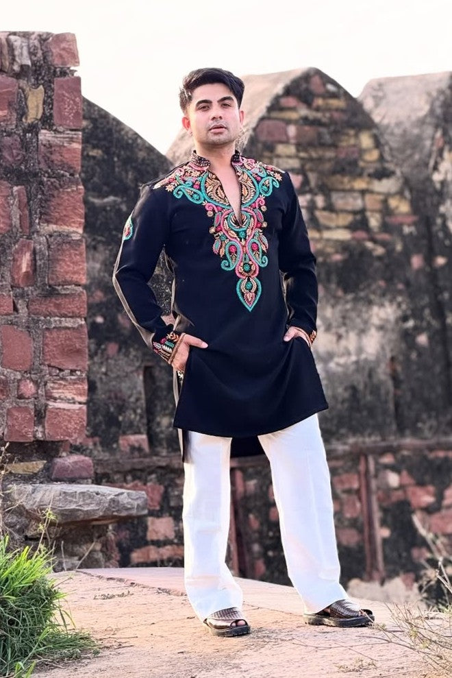 Anvarul Hasan In Our Black Embroidered Kurta Set