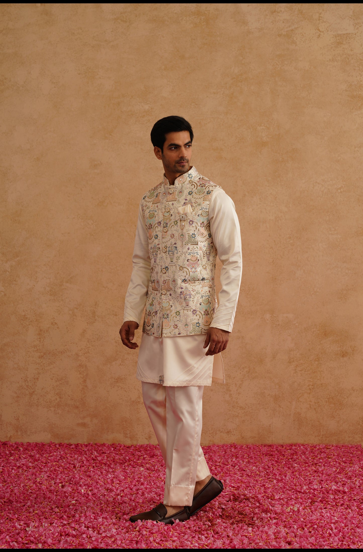 Multicolor Waistcoat Kurta Set With Thread And Sequins Embroidery