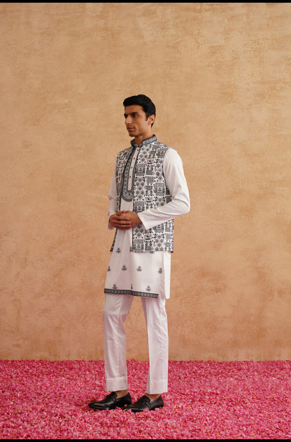 White & Black Open Waistcoat Kurta Set With Thread Embroidery
