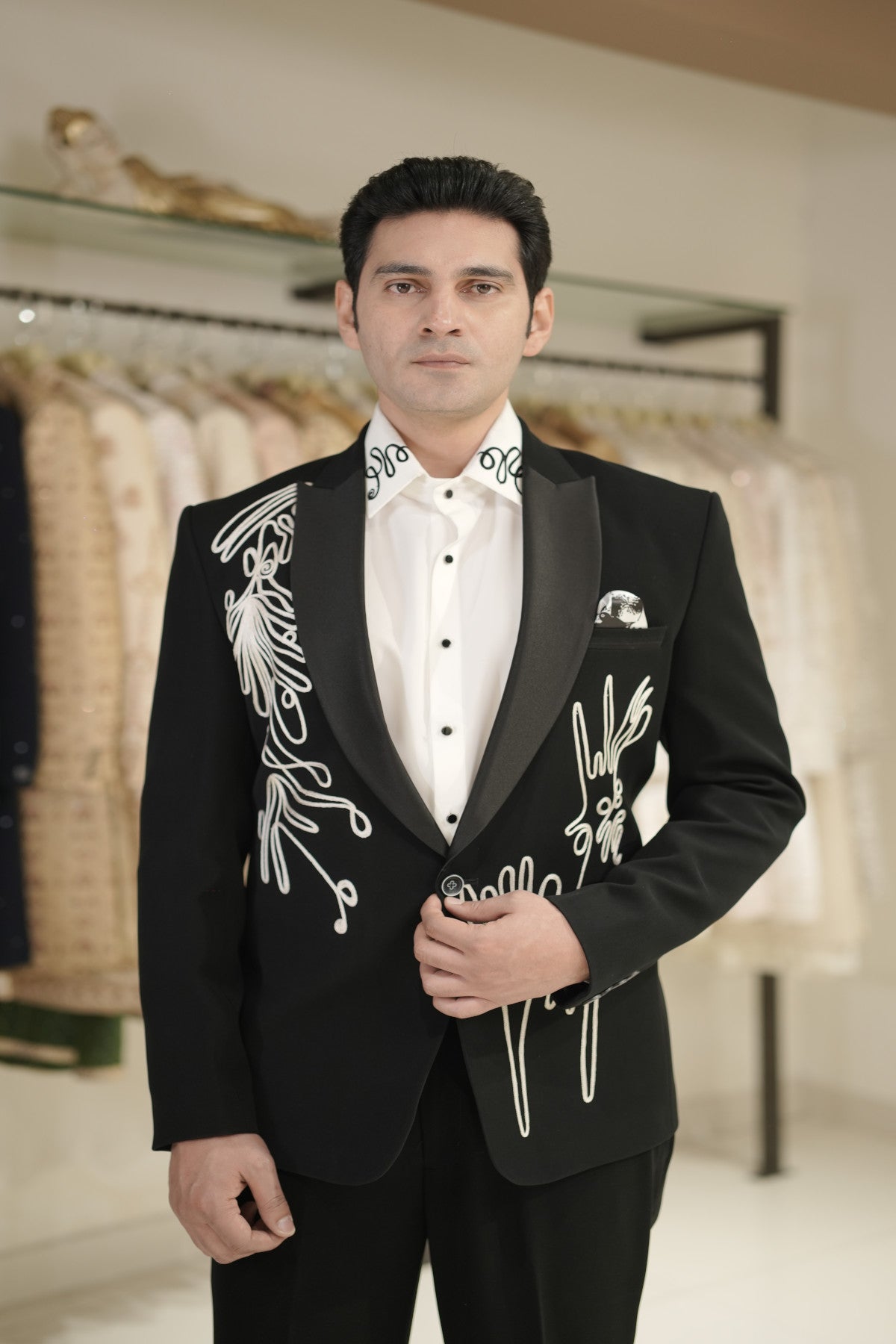  Best tuxedo for wedding groom – shop online