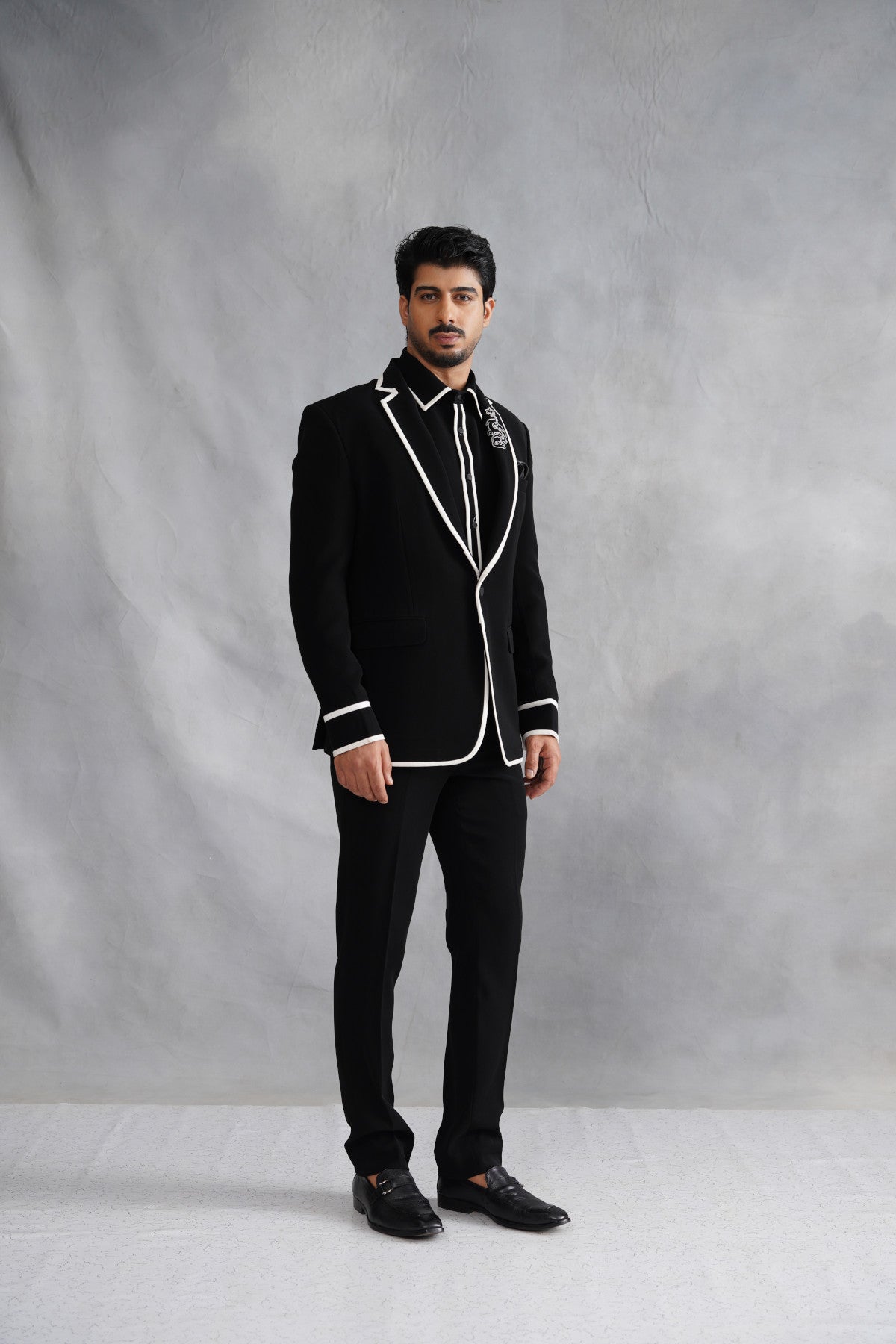 Black Tuxedo Suit with White Contrast Piping & Motif