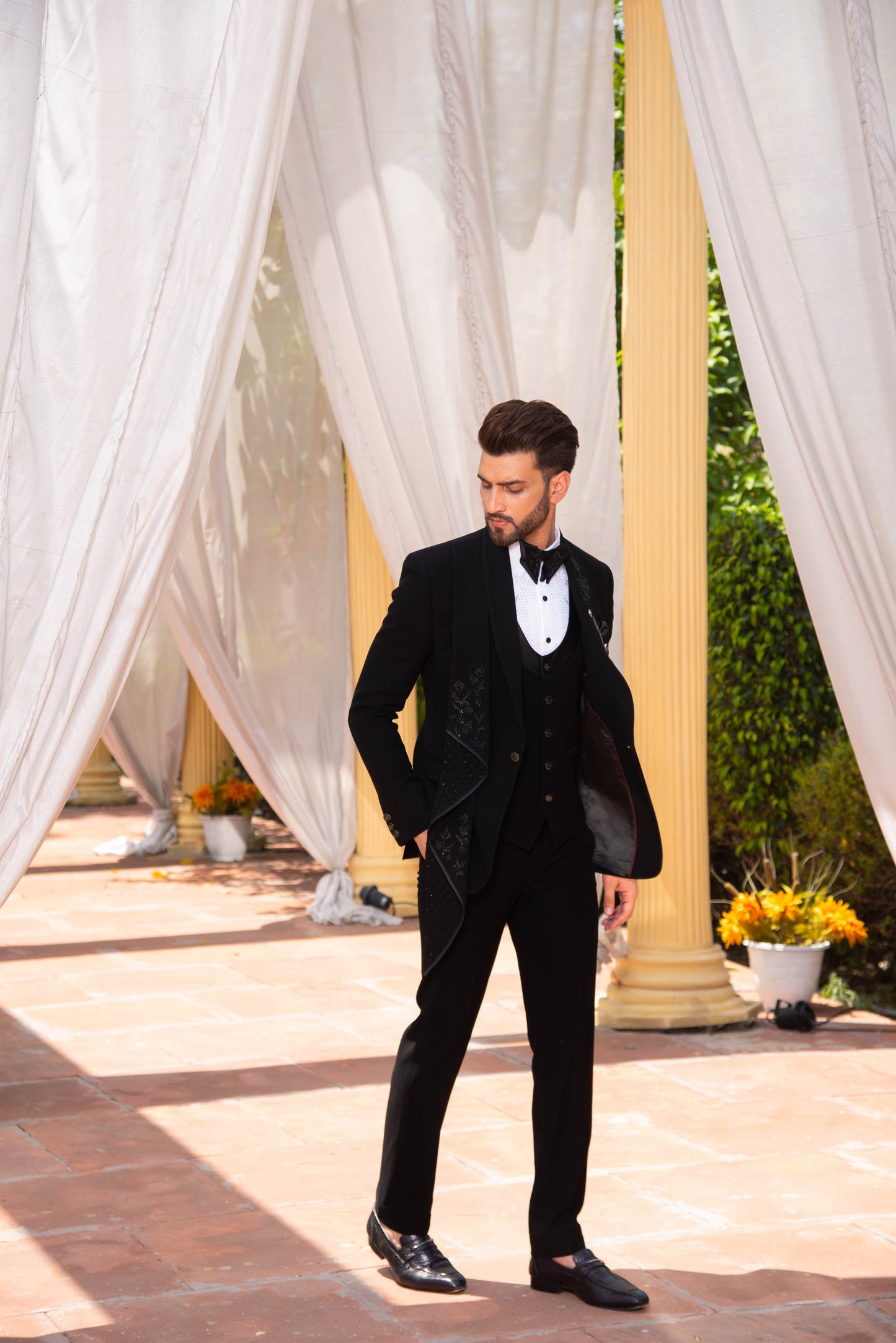 Best Tuxedo Suit for Wedding - Lagan Wedding