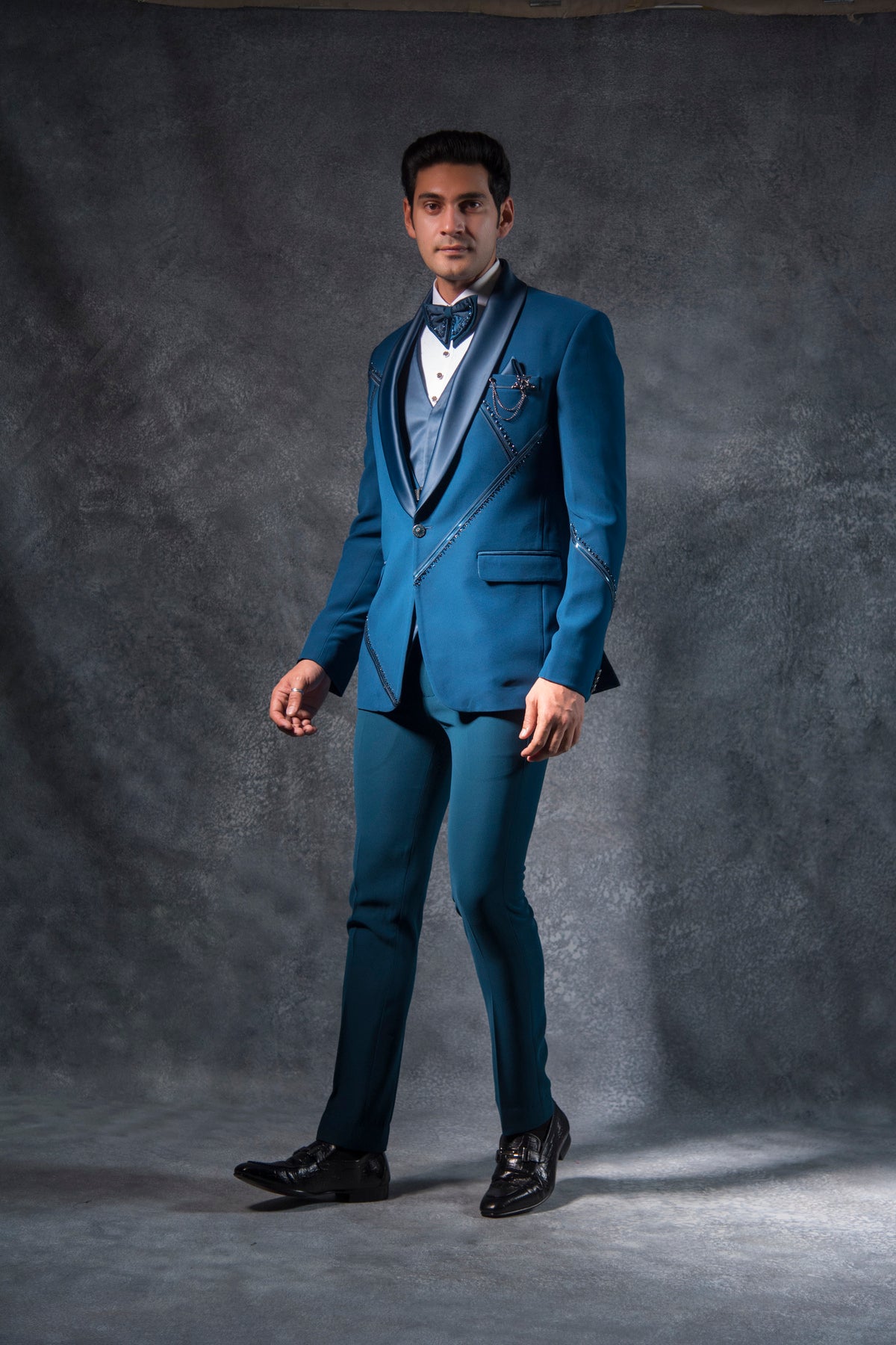 Wedding Suits for Men in Delhi - Lagan Wedding