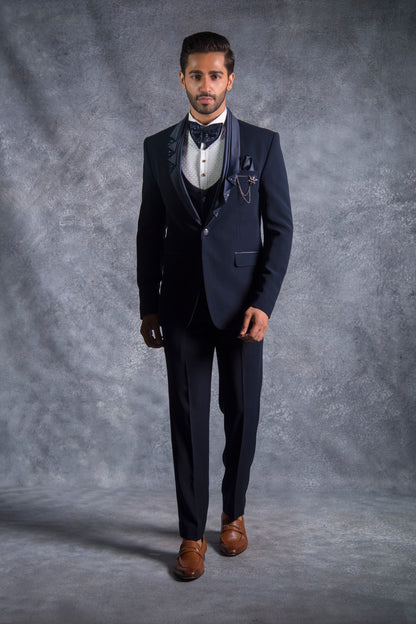 Best Tuxedo for Groom - Lagan Wedding