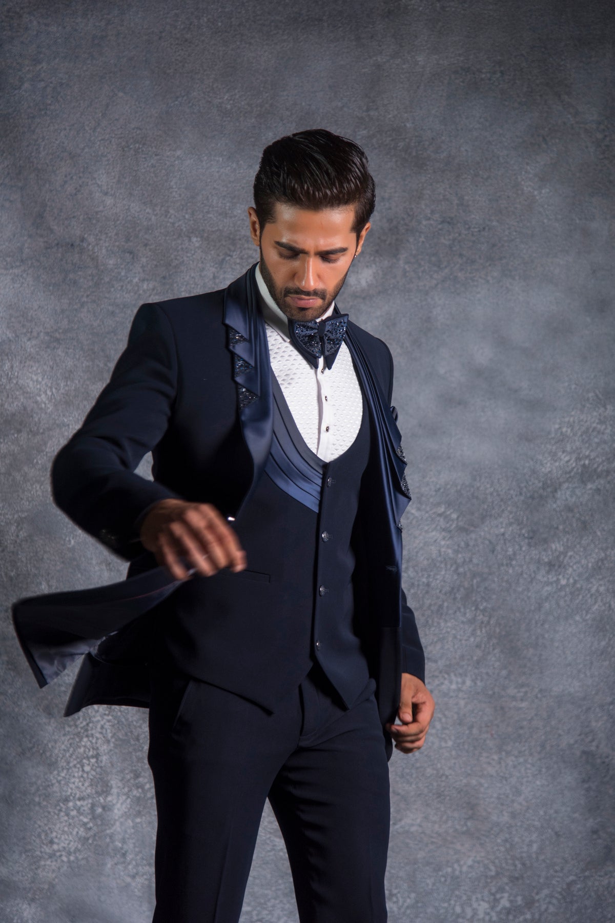 Wedding Suits for Men in Delhi - Lagan Wedding