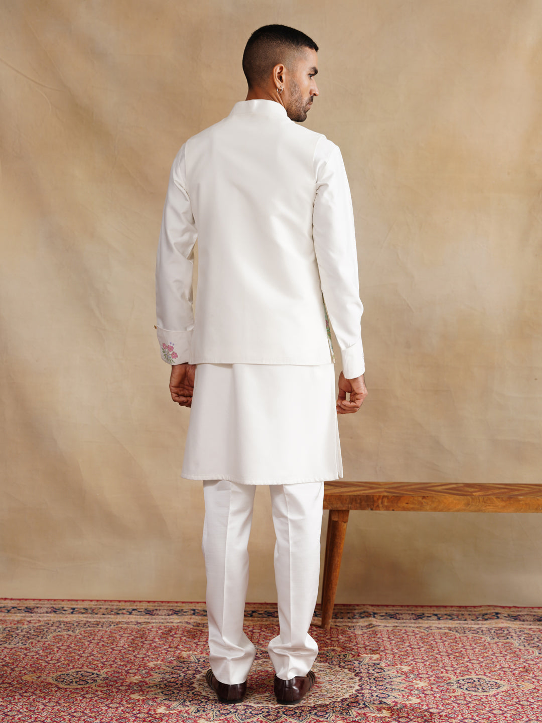 Ivory Waistcoat Kurta Set with Peacock & Heritage Scene Embroidery