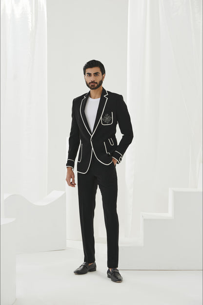Best Tuxedo Suit for Wedding - Lagan Wedding